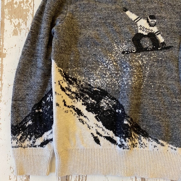 Gap Kids Snowboard Sweater - Boys L (10-11) - Picture 2 of 6